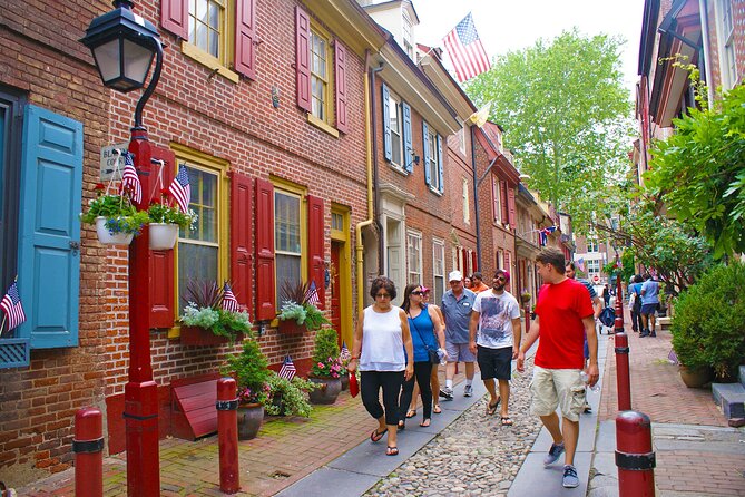 2.5 Hour Philadelphia History Tour with Washington War Tent Show - Independence National Historical Park: the government core