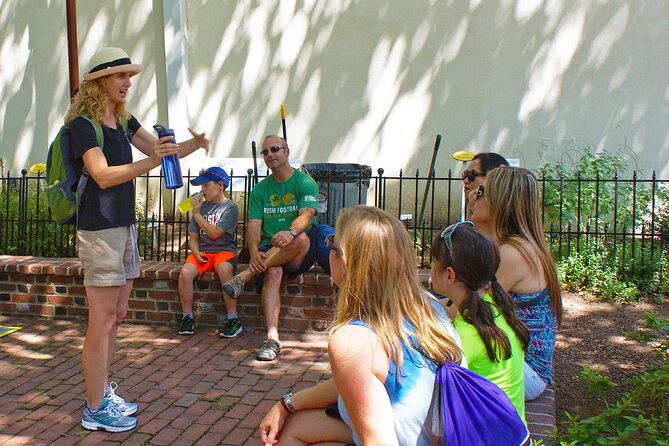 2.5 Hour Philadelphia History Tour with Washington War Tent Show - Betsy Ross House, Franklin’s Grave, and the President’s House area