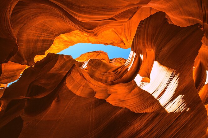 2 Day: Grand Canyon, Antelope Canyon, Horseshoe Bend, Zion Tour - Lower Antelope Canyon: why the Navajo guide makes the hour count