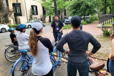 2-Hour Explore Savannah Bike Tour - Forsyth Park: Fountain Photos and “See and Be Seen”