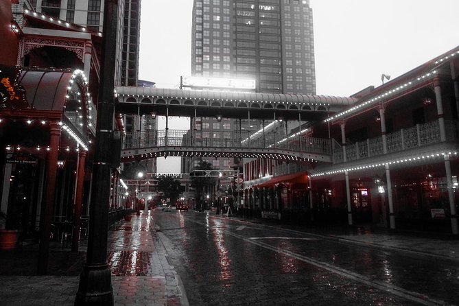 2 HR Interactive Walking Ghost Tour in Downtown Orlando - Downtown Orlando at Night: Why This Ghost Tour Works