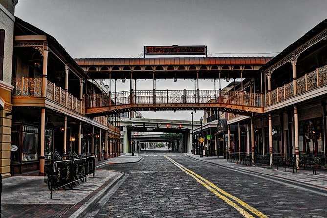 2 HR Interactive Walking Ghost Tour in Downtown Orlando - Meeting at Venture X and Getting a Smooth 2-Hour Walk