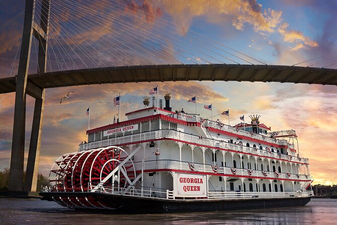 2 HR Savannah Riverboat Dinner Cruise with Onboard Entertainment - The riverboat layout: glass deck views and an outside spot for fresh air