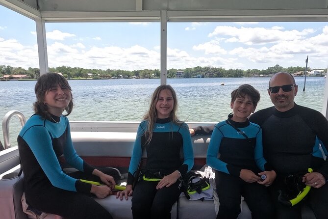 3 Hour Small Group All Inclusive Manatee Swim with free Photo pkg - Small group advantage: why 6 people changes everything