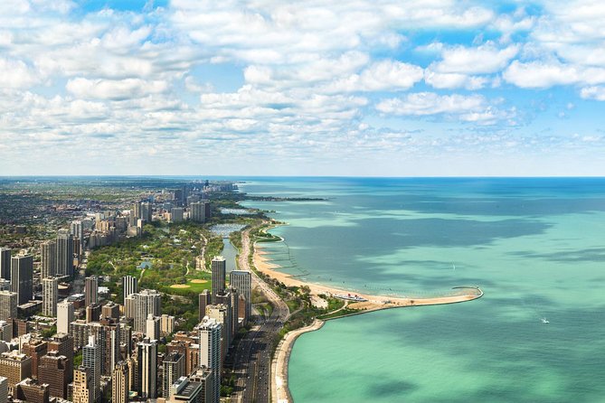 360 CHICAGO Observation Deck Admission - CloudBar: buy a drink with the view (and plan for what’s included vs not)