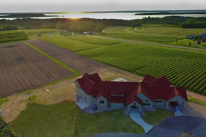 5-Hour Traverse City Wine Tour: 4 Wineries on Old Mission Peninsula - Price reality: $79 is the ticket, not the wine bill