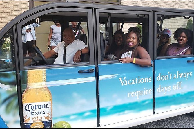 90-Minute Guided Sightseeing Tour - Starting at the American Hotel: Simple, Central, and Easy to Find