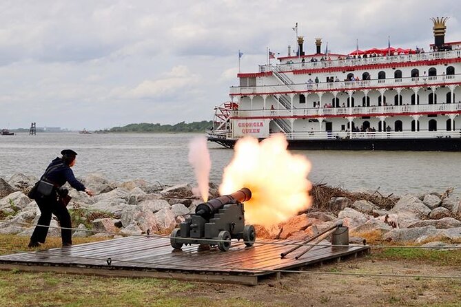 90-Minute Savannah Riverboat Sightseeing Cruise - River Street views: the city energy from the water