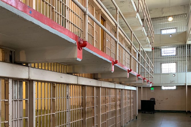 Alcatraz Visit with Night Option and SF Bay Cruise - Pier 33 ferry ride: short, fast, and oddly important