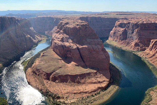 Antelope Canyon and Horseshoe Bend Small Group Tour from Vegas - Choosing Lower Antelope Canyon vs Antelope Canyon X