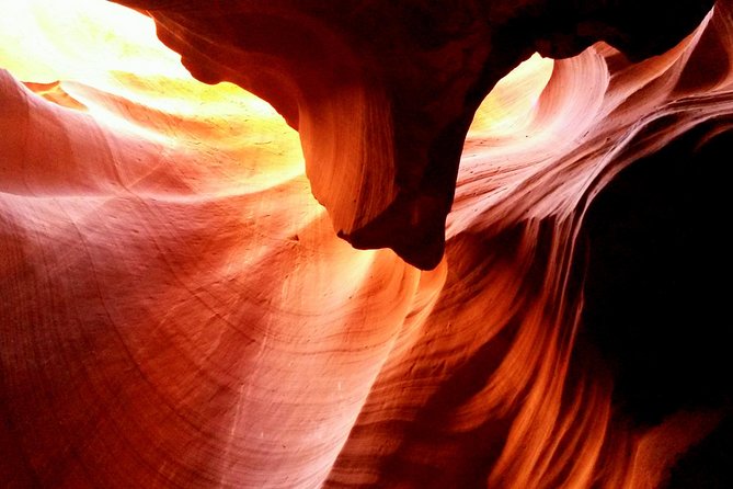 Antelope Canyon and Horseshoe Bend Tour from Sedona - Glen Canyon Dam and Lake Powell: quick stops that add context