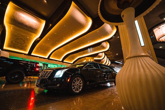 Arrival Transfer: Private Luxury 8 Passenger Limousine Service - Key things to know before your limo lands