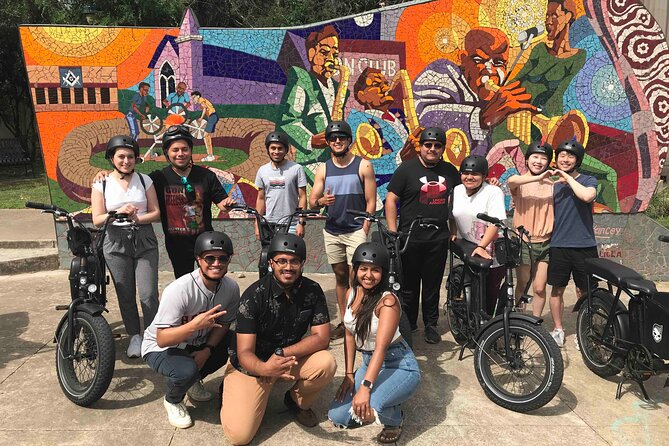 Austin Biker Gang E-Bike Tour - Driskill, Stevie Ray Vaughan, and Treaty Oak: iconic Austin with deeper roots