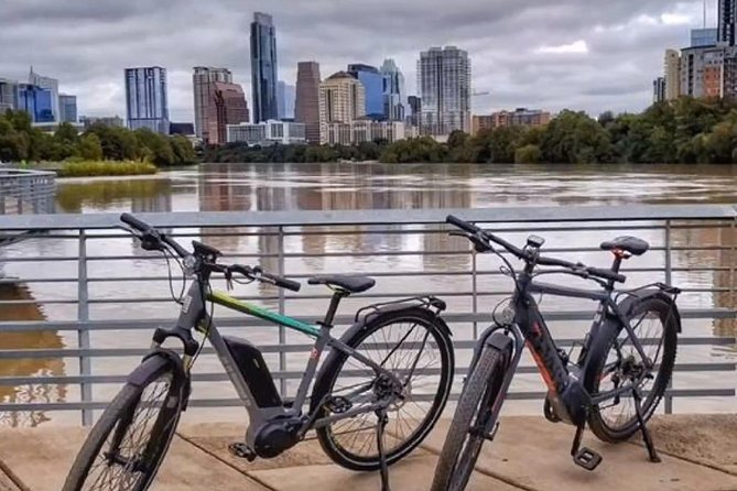 Austin Electric Bike Tour: Let it Ride - Congress Bridge and the bats: the part people talk about