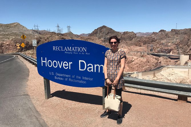 Award Winning 3-Hour Hoover Dam Small Group Mini Tour from Vegas - Top-of-dam time on the Arizona side: how to use your 25–30 minutes
