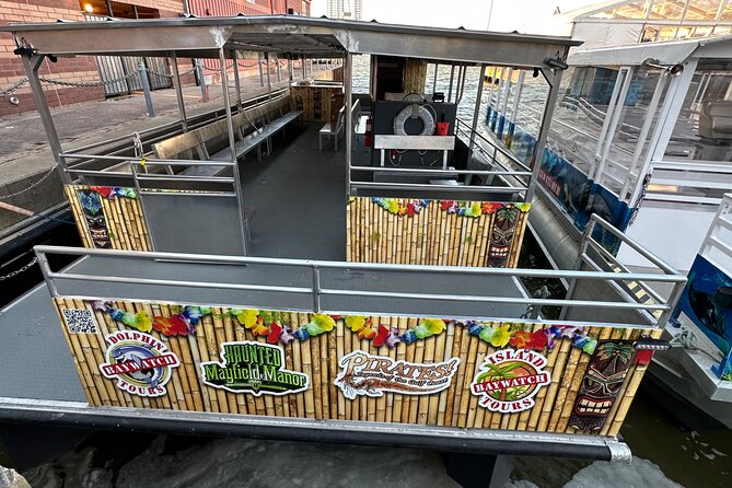 Baywatch Dolphin Tours – Pier 21 Galveston - Who should book this Galveston dolphin cruise