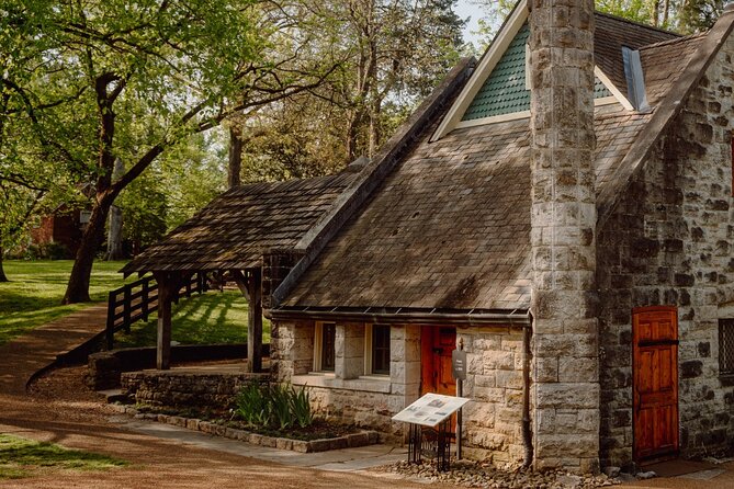 Belle Meade Guided Mansion Tour with Complimentary Wine Tasting - Complimentary wine tasting right after the mansion tour