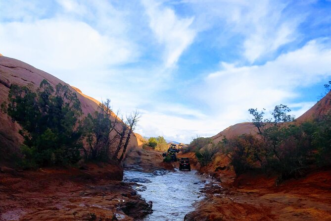 BEST! Hell's Revenge U-Drive 4X4 Tour in Moab +Dinosaur Tracks! - UTV Choices in Moab: Seats, Goggles, Helmets, and Fit