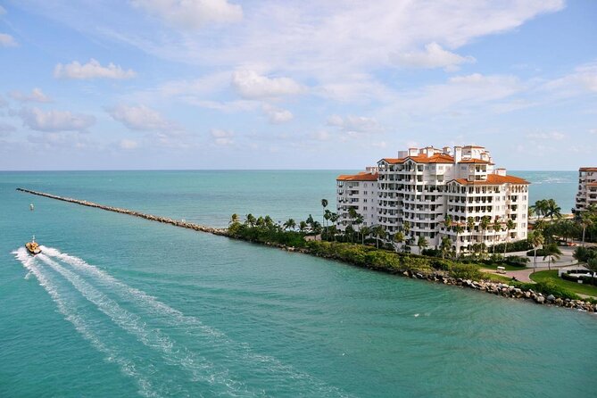 Best of Miami: Private Top-Rated Boat Charter & Guided Experience - Quick hits before you book