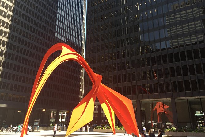 Big Bus Chicago: Hop-On Hop-Off Sightseeing Tour, 24/48/72hr Pass - Audio, Headphones, and That Reality Check About Winter