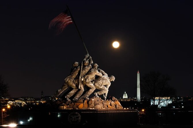 Big Bus DC: Monuments & Memorials Night Tour by Open-top Bus - Seats, timing, and why arriving early pays off