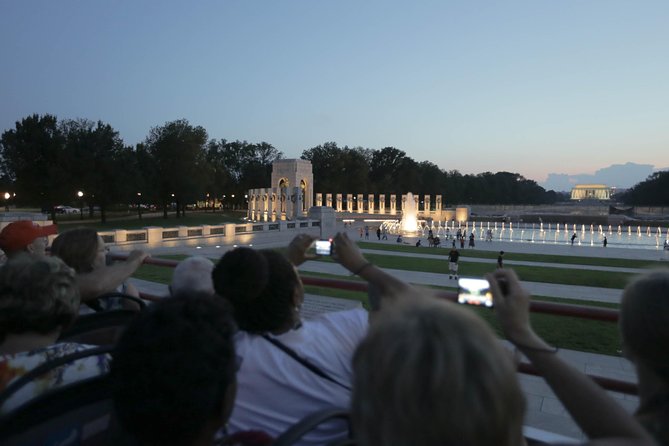 Big Bus DC: Monuments & Memorials Night Tour by Open-top Bus - When the schedule shifts: what to plan for