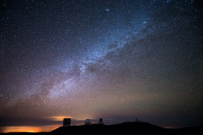 Big Island GOAT Experience: Mauna Kea Summit, Sunset & Stars - Photos and the little comforts that matter at 13,000+ feet