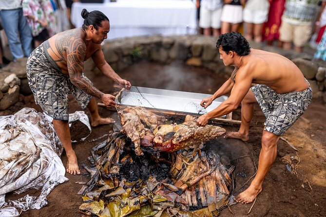 Big Island, Hawaii: Admission to Voyagers of the Pacific Luau - Who should book this luau, and who might skip it