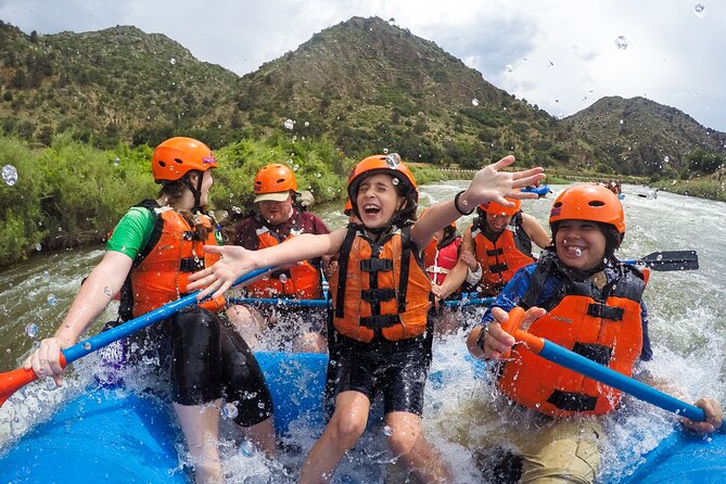 Bighorn Sheep Canyon Half Day Tour (Free Wetsuit Gear Use) - Who this rafting tour suits best in Cañon City