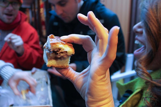 Bikes, Bites & Views: Chicago's Signature Dishes Bike Tour-Adults - FAQ