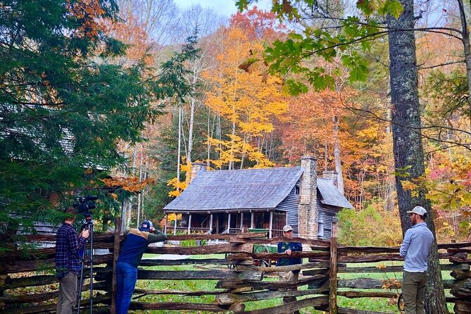 Blue Ridge Parkway Waterfalls Hiking Tour from Asheville - What to Pack and How to Dress for Real Mountain Weather