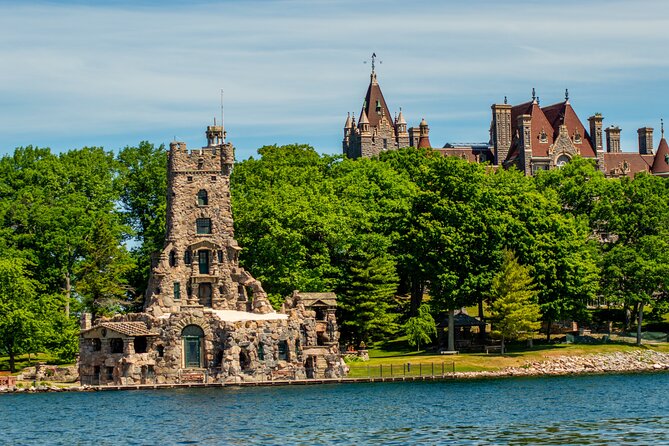 Boldt Castle and 2 Nation Tour - Heart Island: why it matters and what to expect