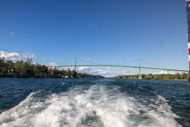 Boldt Castle and 2 Nation Tour - Duration, group size, and how that affects your experience