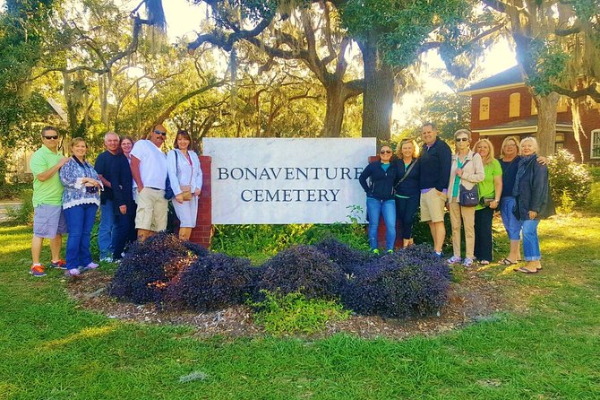 Bonaventure Cemetery Scenic History Art Symbols and Film Tour - Bonaventure Cemetery, explained in plain language
