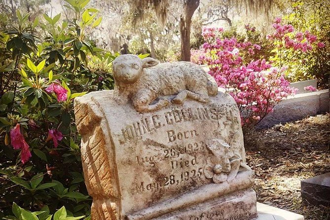 Bonaventure Cemetery Scenic History Art Symbols and Film Tour - Johnny Mercer, Conrad Aiken, Little Gracie, and the names that anchor the stories