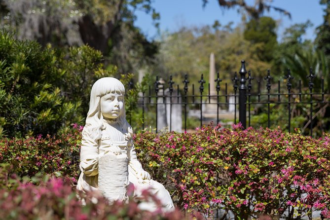 Bonaventure Cemetery & Wormsloe State Historic Site Tour - Lunch break: how to get fed without losing your day