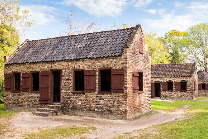 Boone Hall Plantation All-Access Admission Ticket - Garden tour, beauty and wildlife, and why the outdoor parts matter