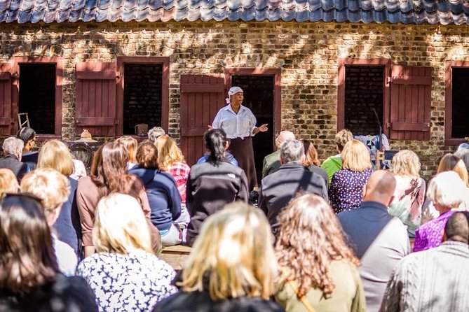 Boone Hall Plantation All-Access Admission Ticket - Black History in America: learning where the cabins were
