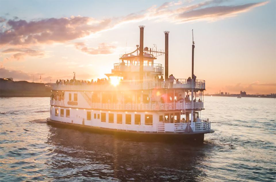 Boston: Boston Harbor Sunset Cruise - The Boston Skyline Views: Landmarks You’ll Spot From the Water