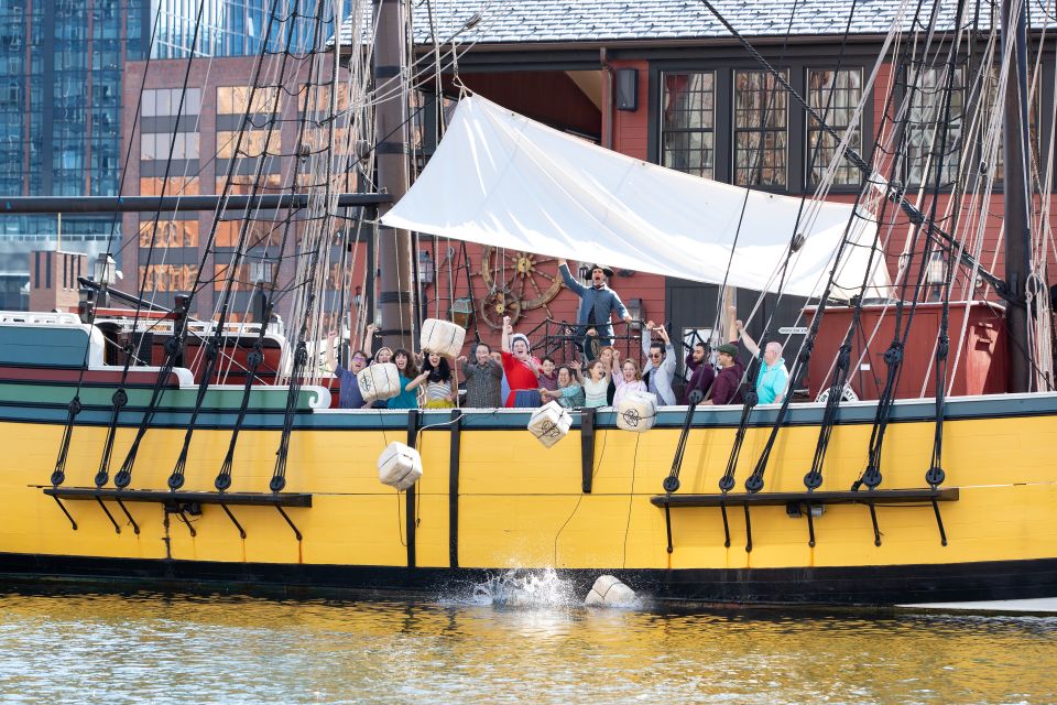 Boston: Boston Tea Party Ships and Museum Interactive Tour - Inside the Museum: 3D Holograms and Live-Actor Arguments