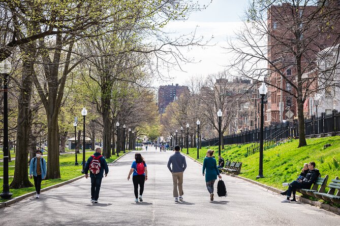 Boston Food & History: Pizza, North End & Freedom Trail - Old North Church and the Freedom Trail: Revolution stories that stick