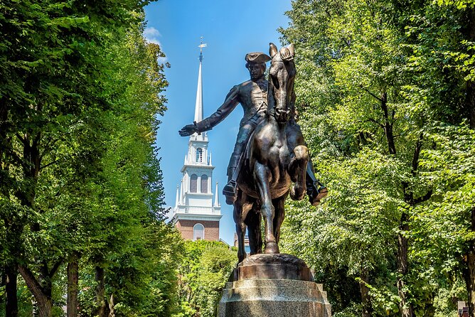 Boston: Freedom Trail History Small Group Walking Tour - Faneuil Hall and the North End: where town meetings turned into action