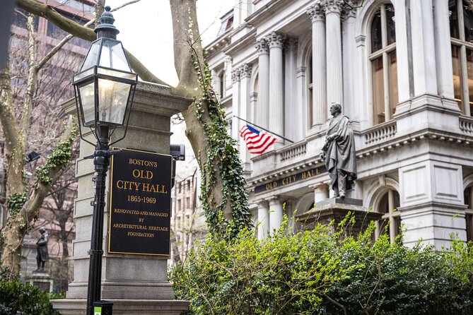 Boston History Tour: Scenic Walk Through Time & Landmarks - Old State House to Boston Common: where government and public space meet