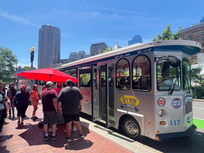Boston: Hop-On, Hop-Off 20+ Stops Trolley Ticket - Getting Started at the Aquarium Stop: Your Day’s “Anchor Point”