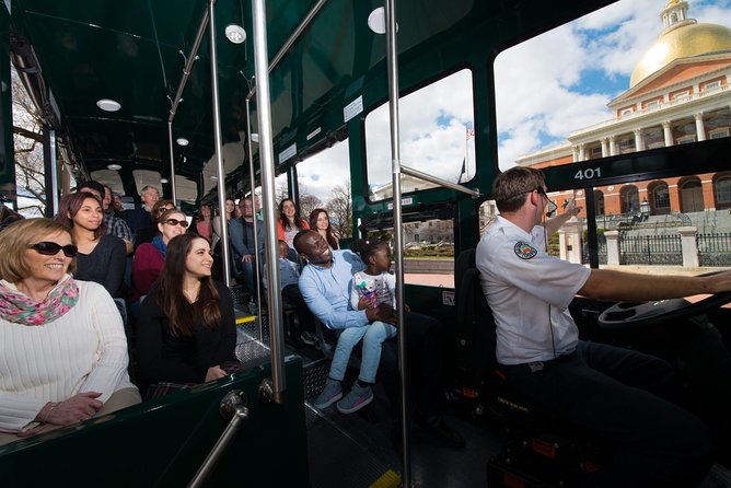 Boston Hop-On Hop-Off Trolley Tour with 13 Stops - Why a 13-Stop Boston Trolley Works When You’re Short on Time