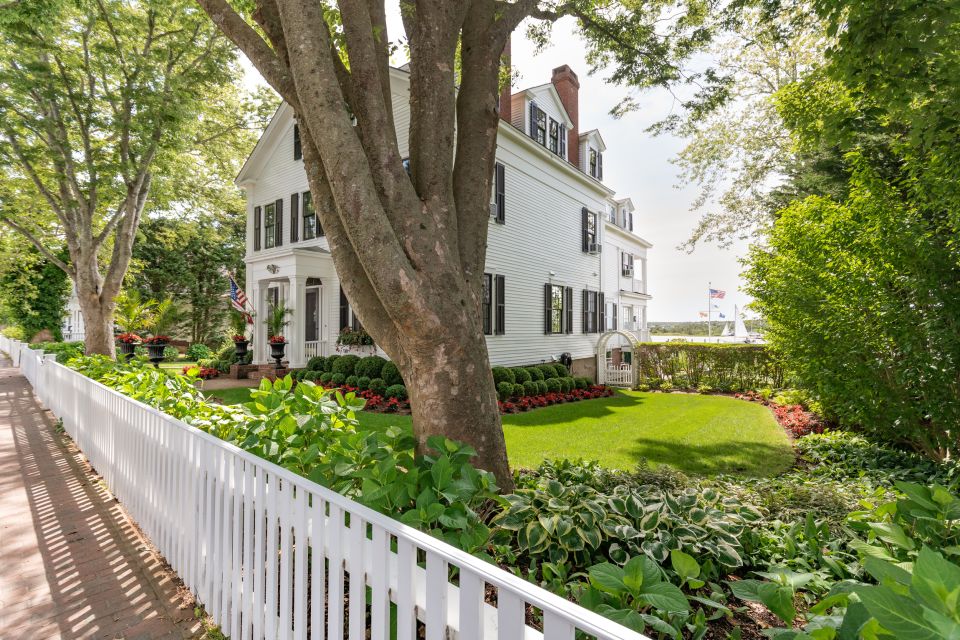 Boston: Martha's Vineyard Day Trip with Optional Island Tour - Price and Value: Why $129 Can Feel Like a Good Deal