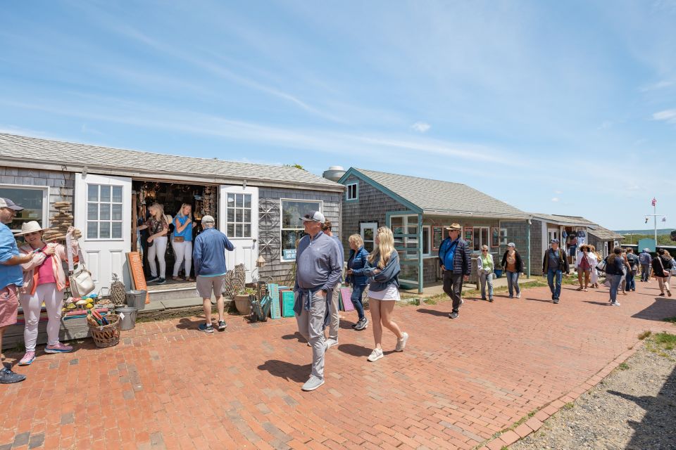 Boston: Martha's Vineyard Day Trip with Optional Island Tour - Edgartown: Shops, Architecture, and a Chance to Eat Without Stress