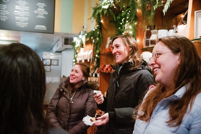 Boston North End Food Tour of 6+ Tastings, Cannoli, Lobster Roll - The Menu Walk: Clam Chowder, Lobster Roll, Pizza, and Cannoli