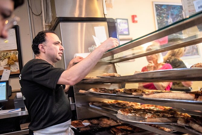Boston Pizza Lovers Food and History Walking Food Tour - Guide Style and Group Pace: Why It Feels Fun, Not Lectures