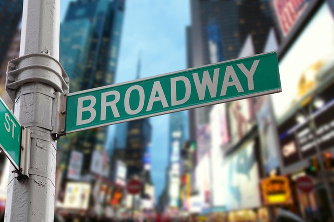 Broadway and Times Square Insider Tour with Theater Professional - Why this 4:00 pm Broadway and Times Square timing works